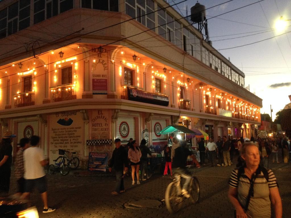 Hotel El Chaparral Panajachel Exterior foto